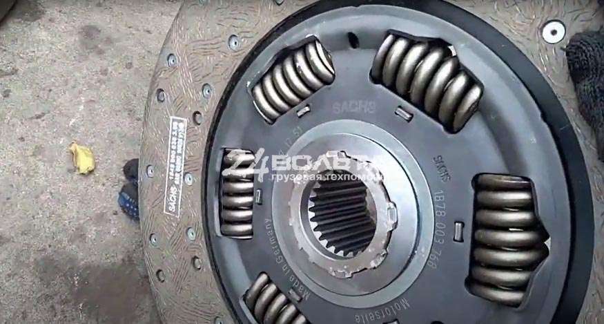 Замена сцепления Вольво ФМ